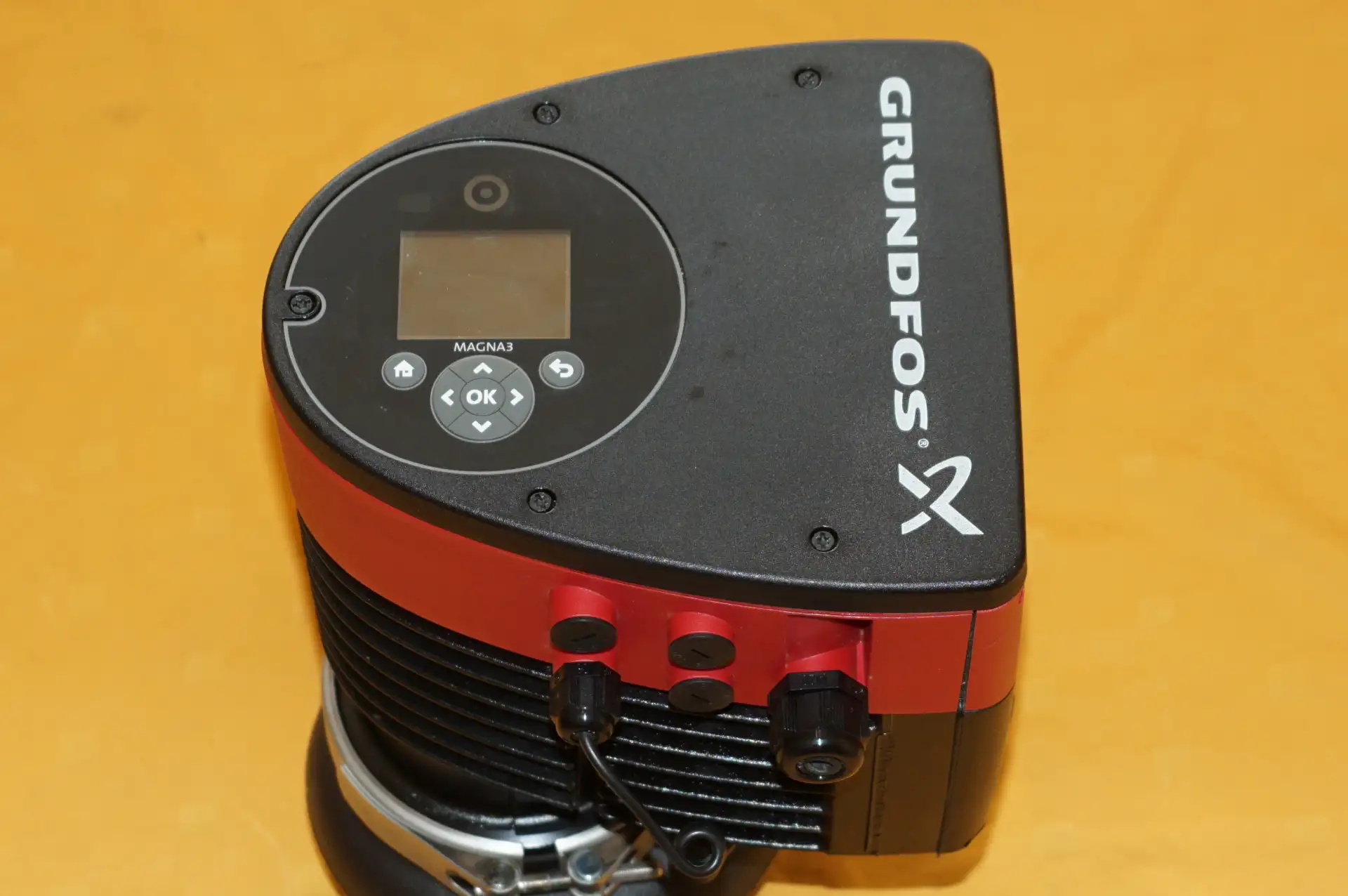 Grundfos Magna 3  65-60 F Heizungspumpe UNBENUTZT – Ansicht 12
