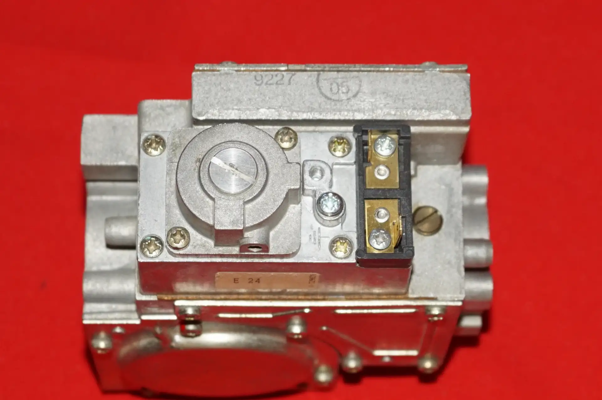 Honeywell Gaskombiregler VR 4925A 1007  1 – Ansicht 7