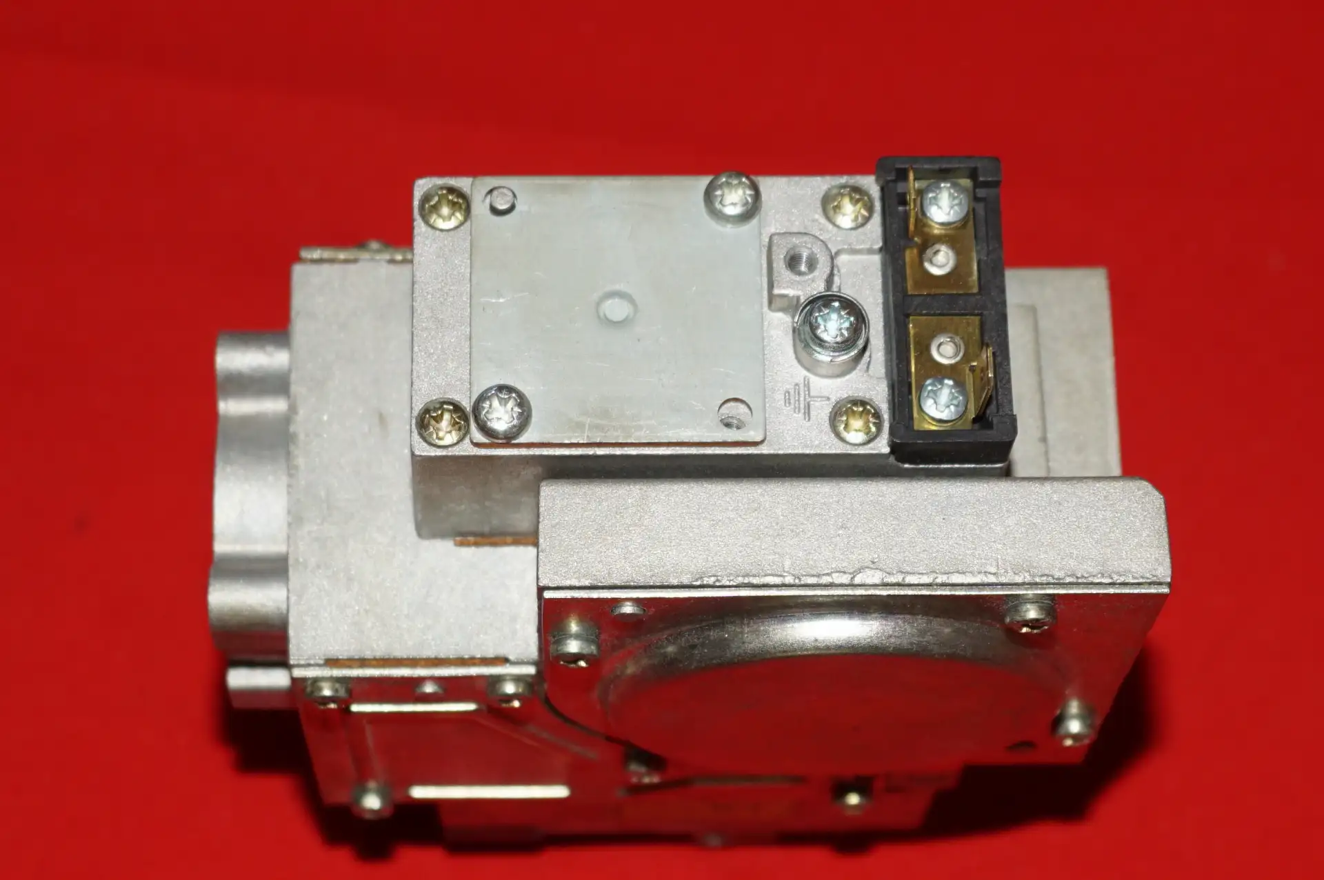 Honeywell Gaskombiregler VR 4925A 1007  1 – Ansicht 6