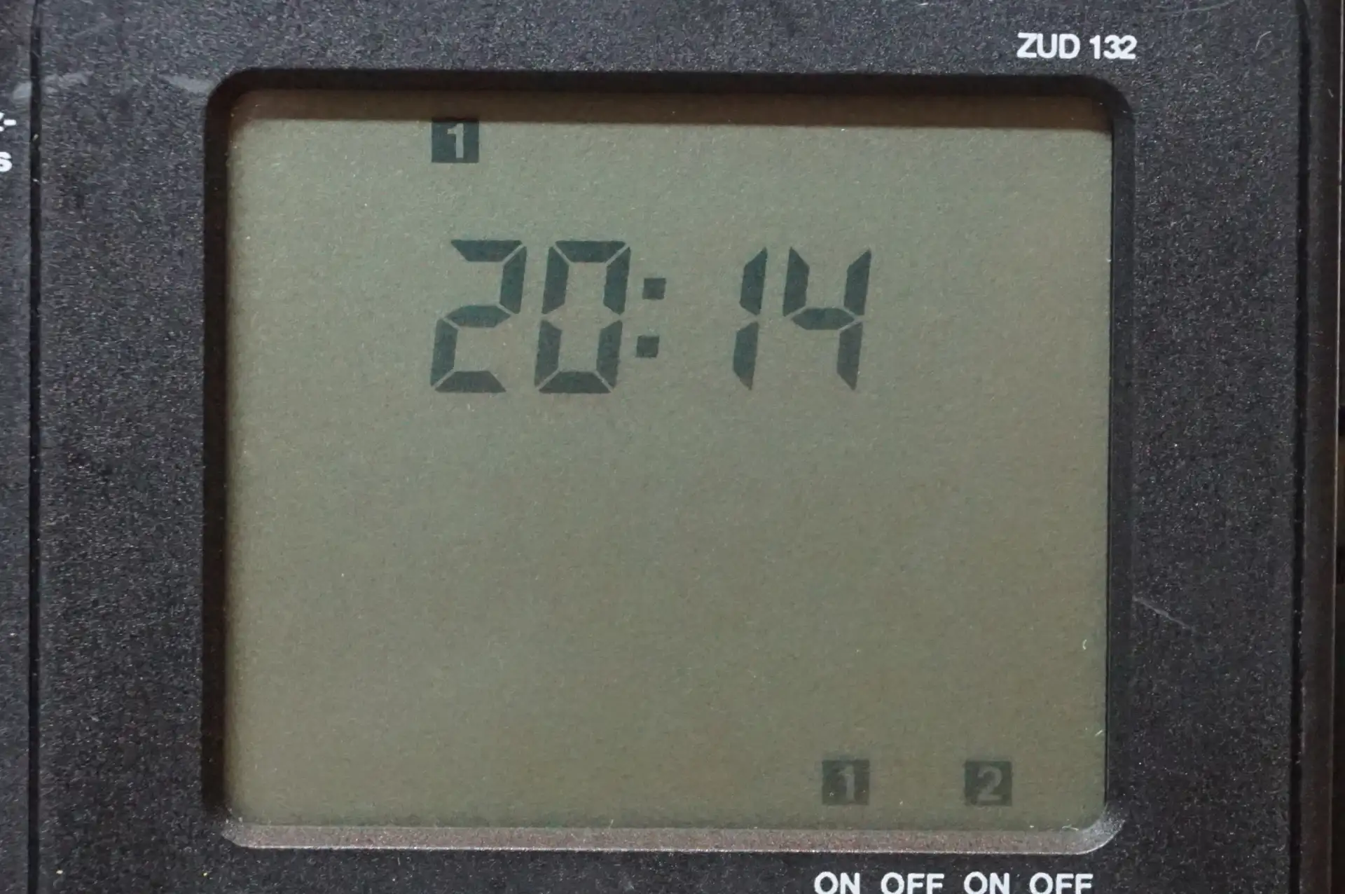 Theben / TEM Schaltuhr ZUD 132 – Ansicht 4