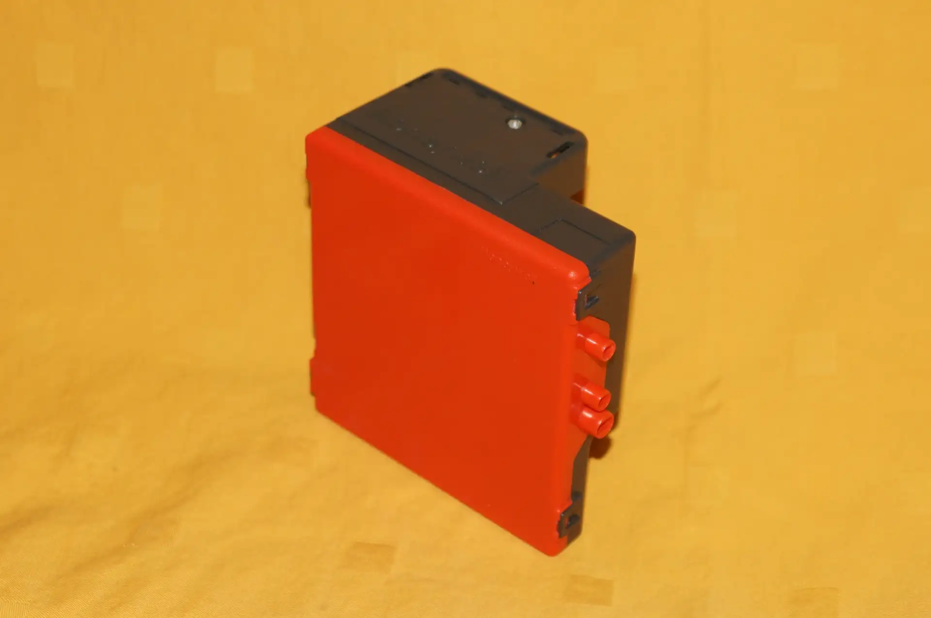Honeywell S4575 B Gasfeuerungsautomat – Produktansicht