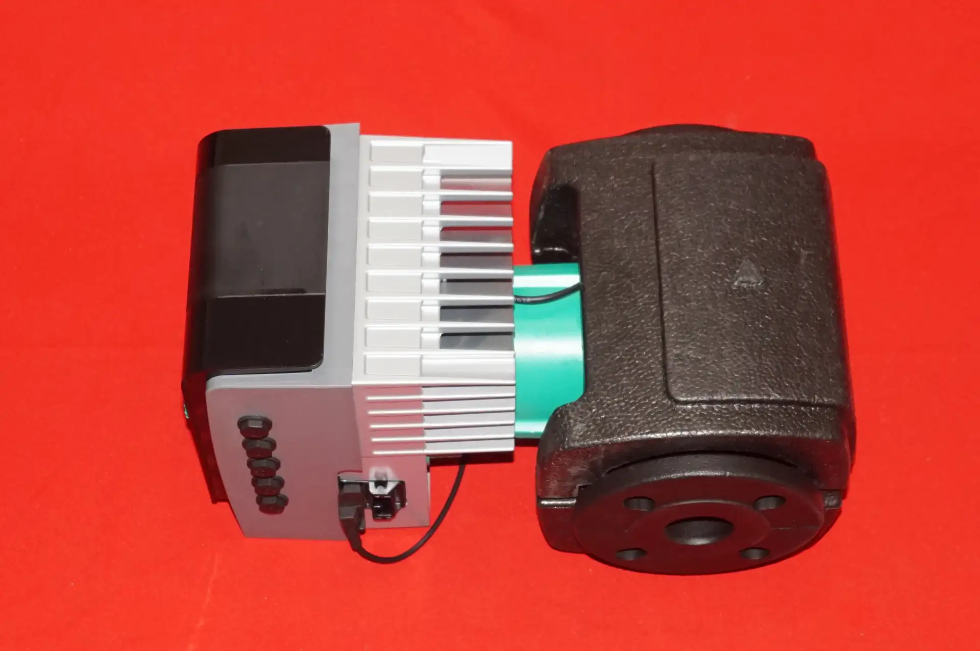 Wilo Stratos Maxo 40 /0,5-12 Hocheffizienzpumpe – Ansicht 7