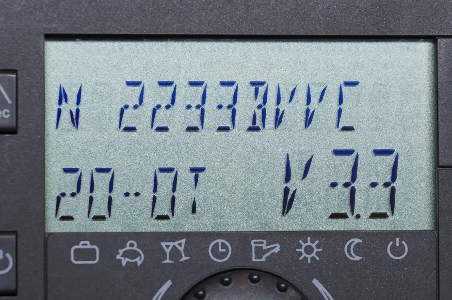 EBV Heizungsregelung Theta + N2233BVVC-OT – Ansicht 4