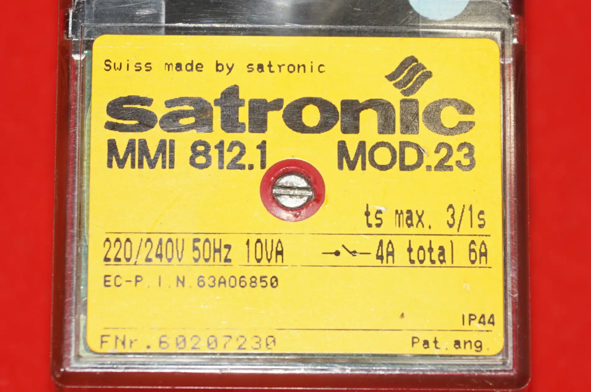 Honeywell / Satronic Feuerungsautomat MMI 812.1 Mod. 23 – Ansicht 3