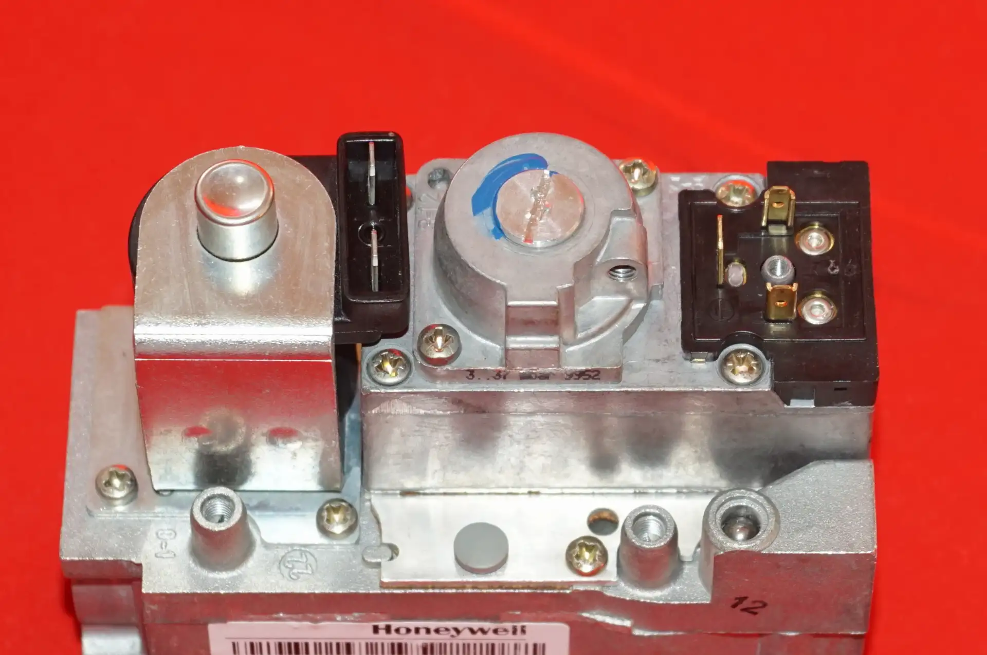 Honeywell Gaskombiregler VR4601C  UNBENUTZT – Ansicht 6