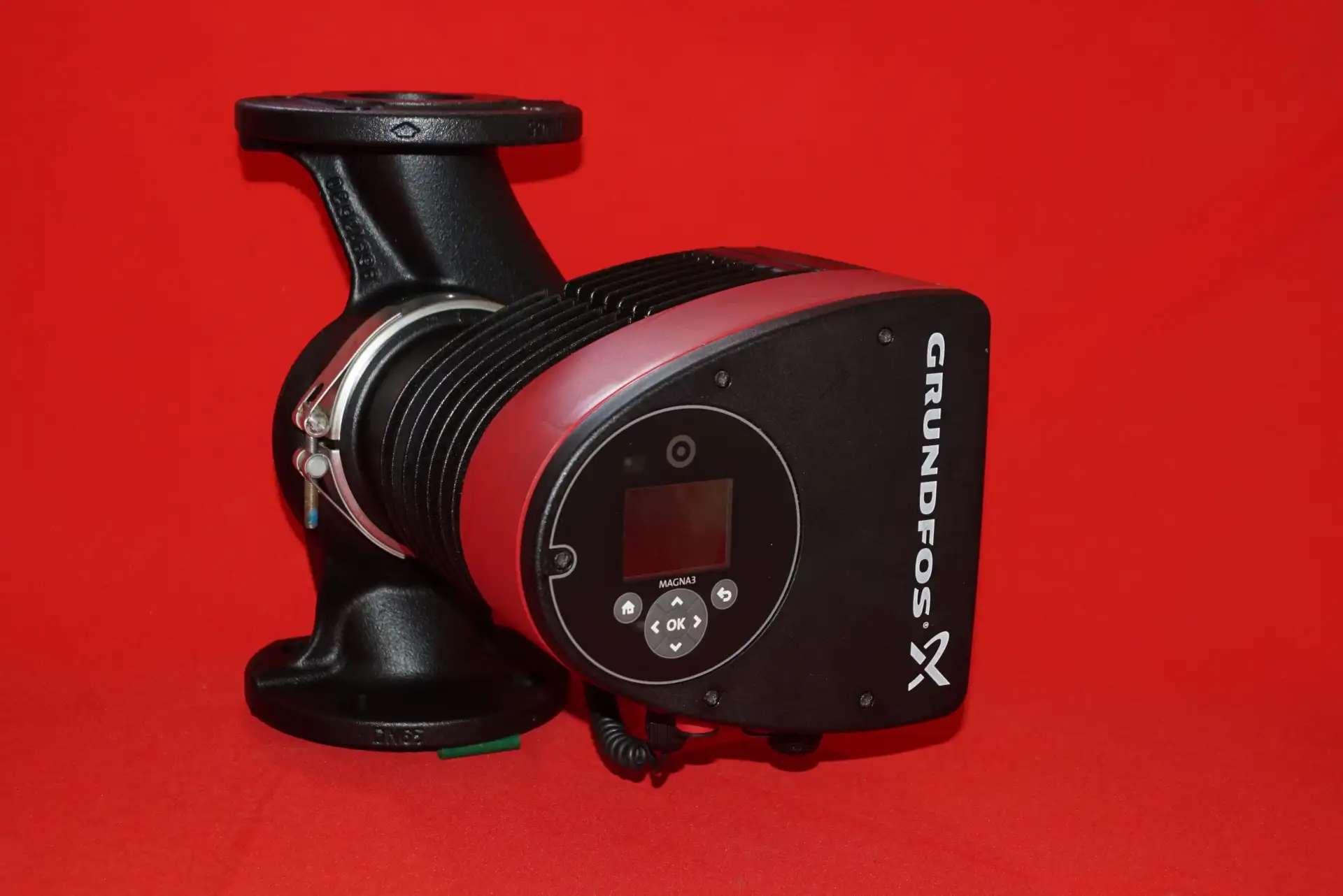 Grundfos Magna 3  65-120 F Heizungspumpe UNBENUTZT – Ansicht 6
