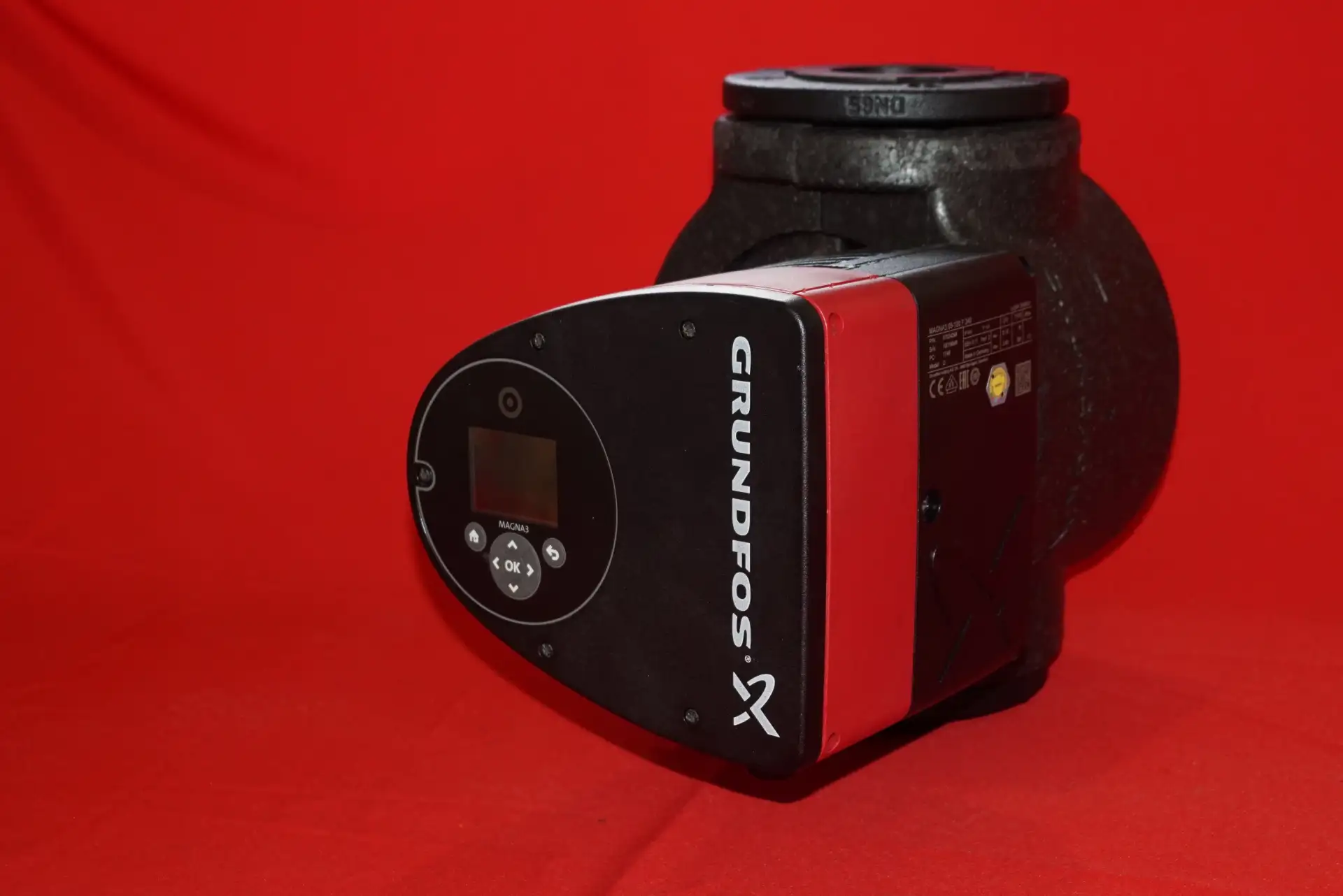 Grundfos Magna 3  65-120 F Heizungspumpe UNBENUTZT – Ansicht 3