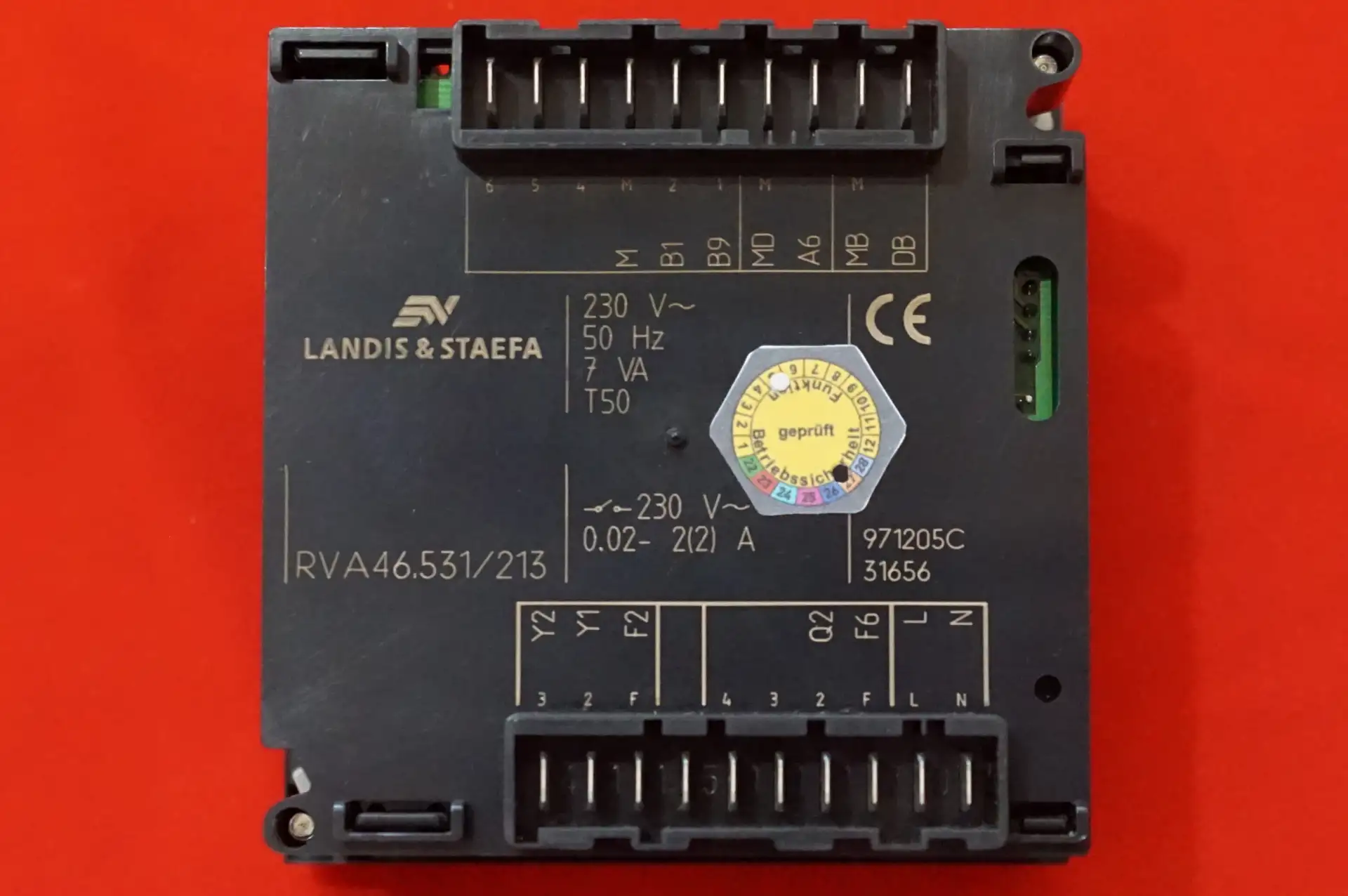 Siemens / Landis & Staefa / Schäfer RVA 46.531/213 DomoCommand DC 210 – Ansicht 8