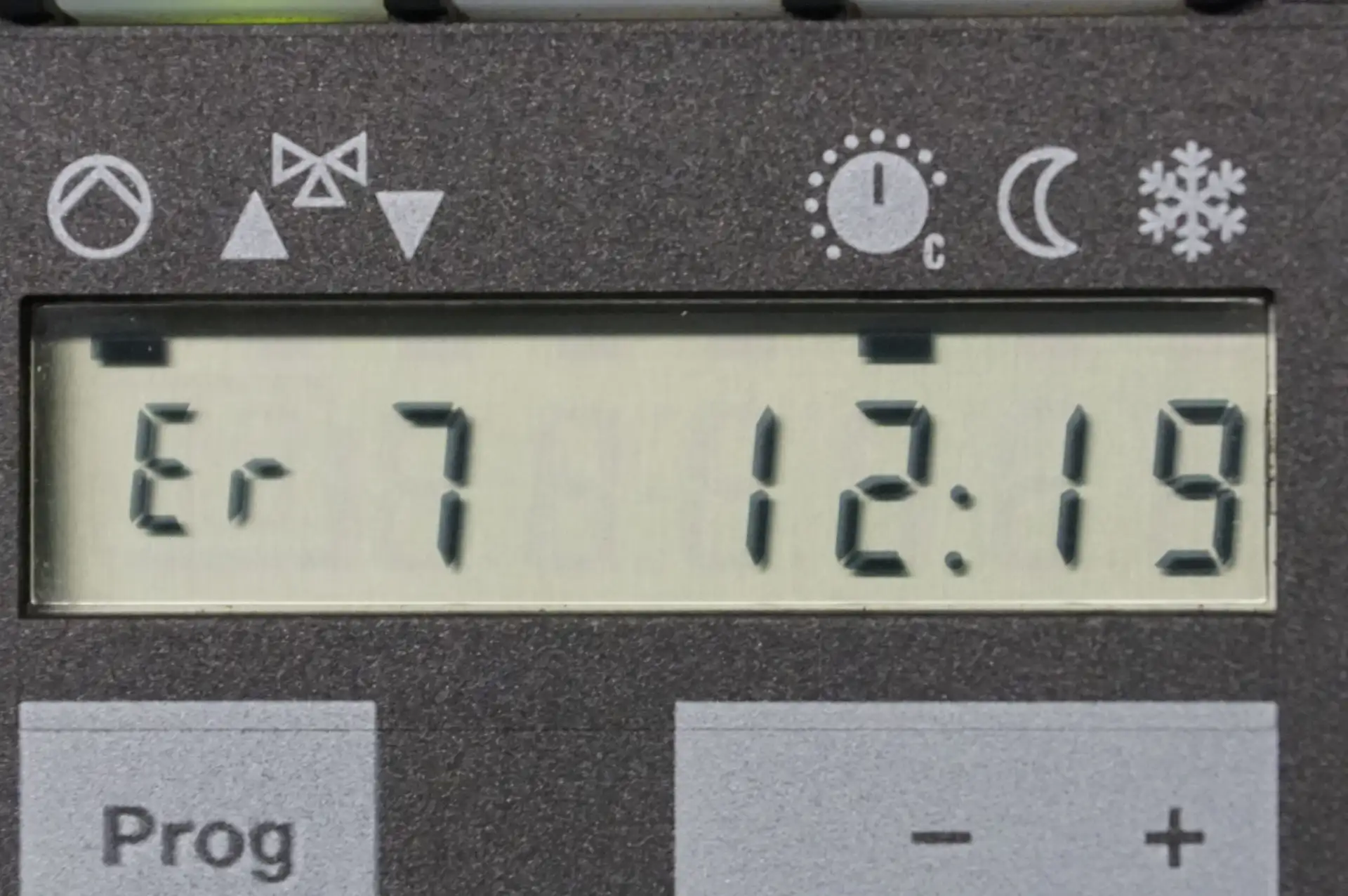 Siemens / Landis & Staefa / Schäfer RVA 46.531/213 DomoCommand DC 210 – Ansicht 4