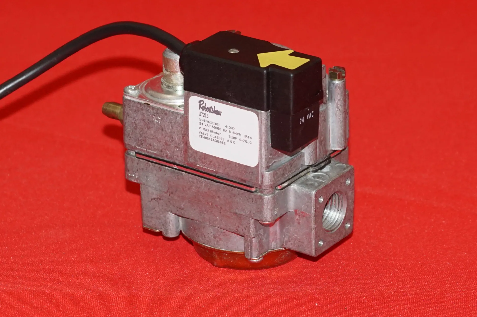 Robertshaw Gaskombiregler U7213 – Ansicht 3