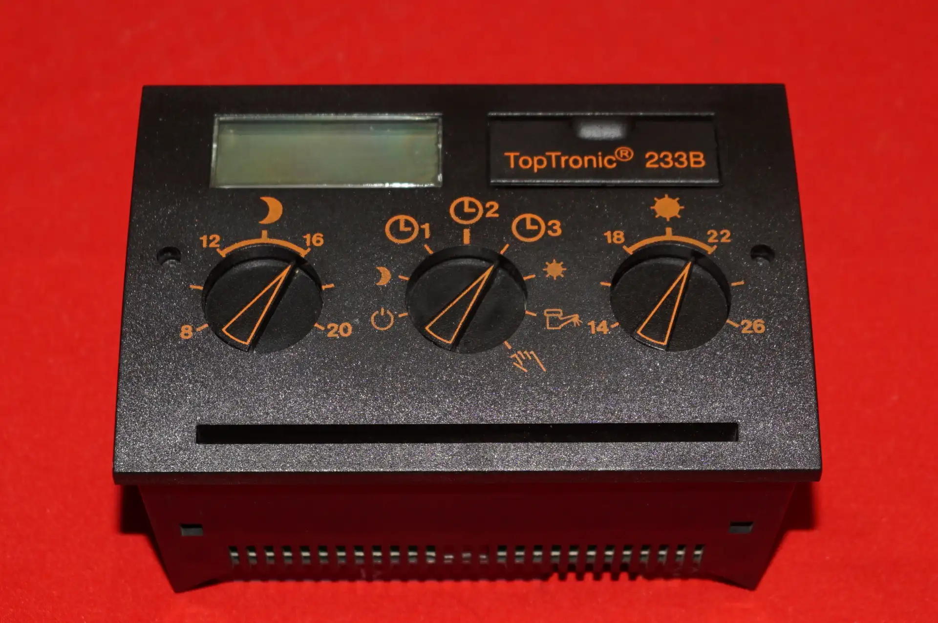 EBV Heizungsregelung Gamma Hoval TopTronic 233B – Ansicht 2