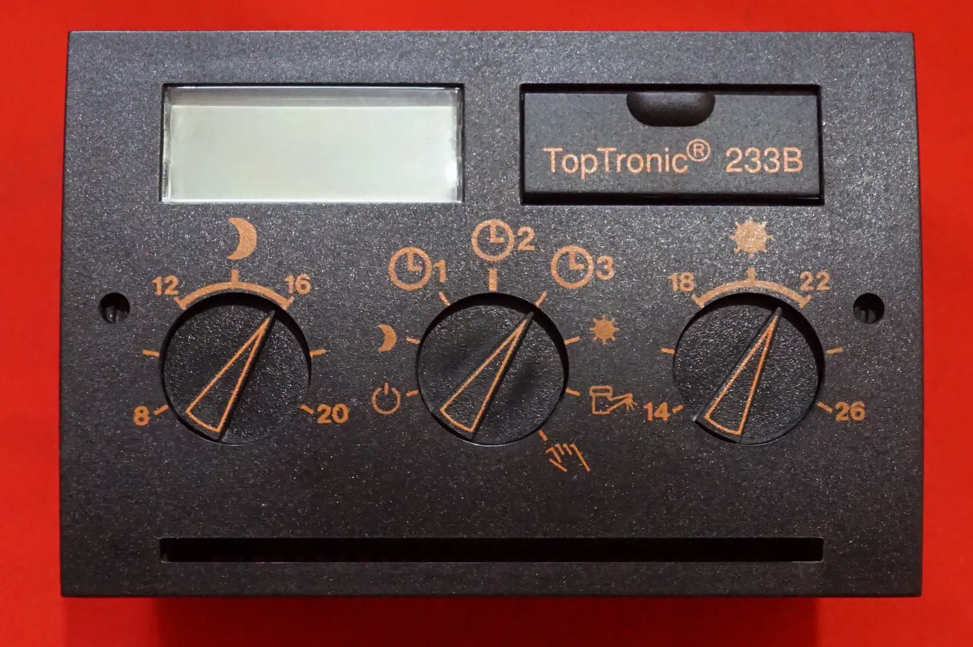 EBV Heizungsregelung Gamma Hoval TopTronic 233B – Ansicht 3