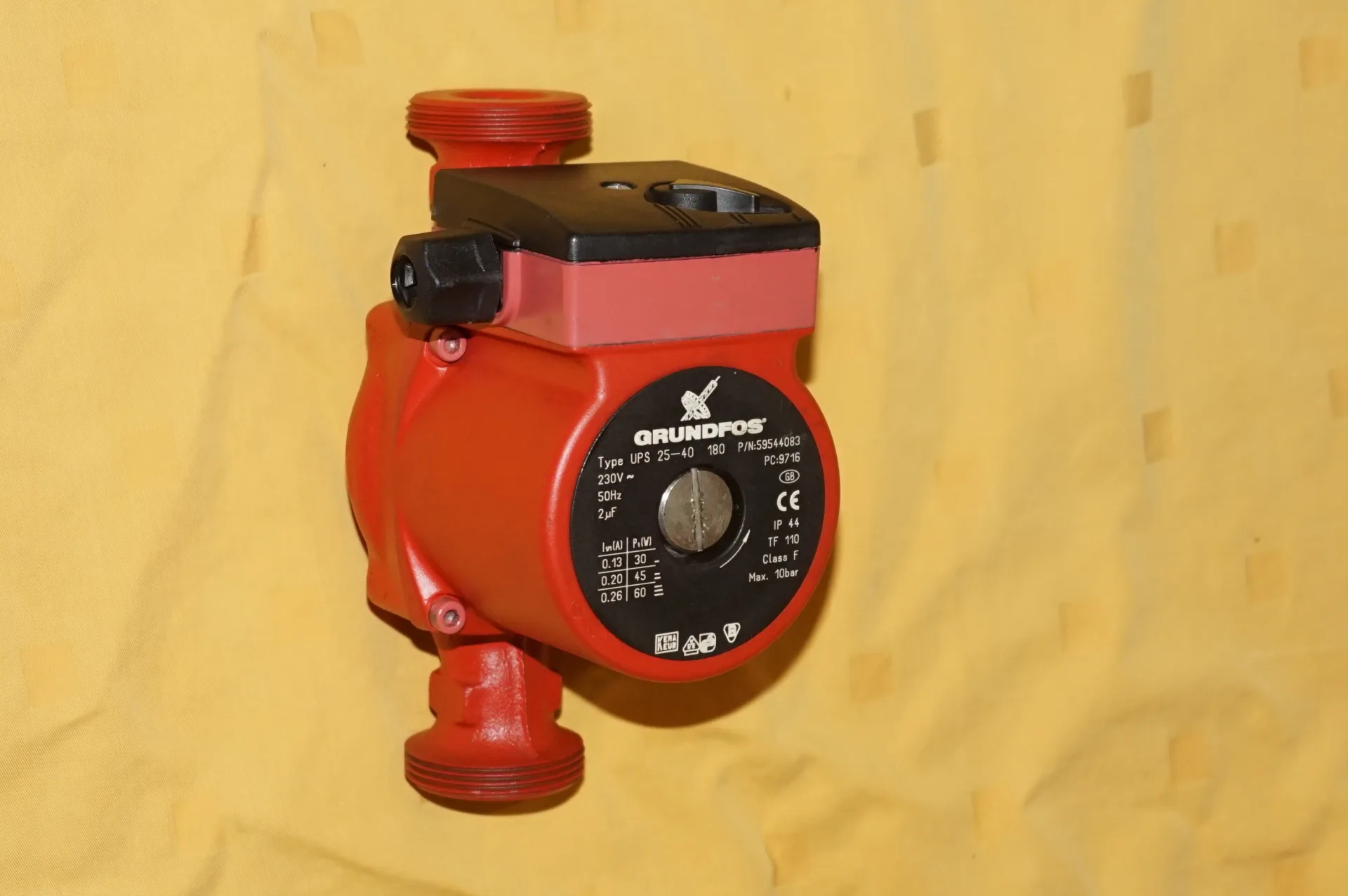 Grundfos UPS 25-40 180, Heizkreispumpe, Heizungspumpe, Umwälzpumpe, Förderpumpe, Effizienzpumpe, Pumpe, Ladepumpe, Speicherladepumpe