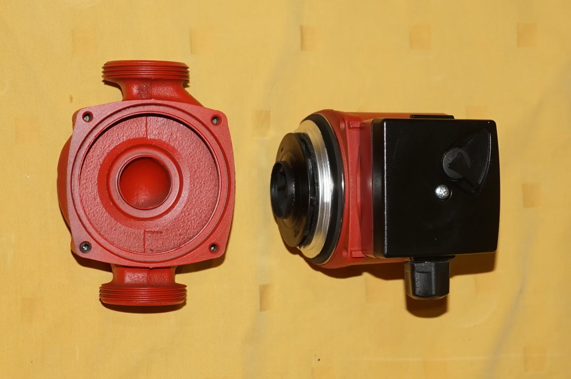 Grundfos UPS 25 - 40 130 Heizungspumpe