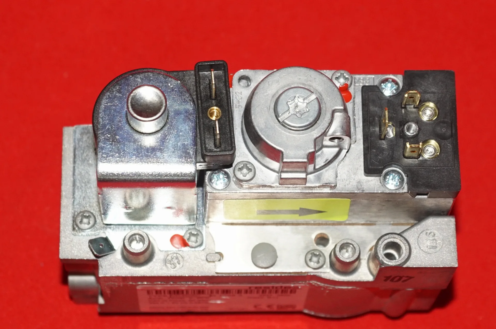 Honeywell Gaskombiregler VR4605C 1058 3