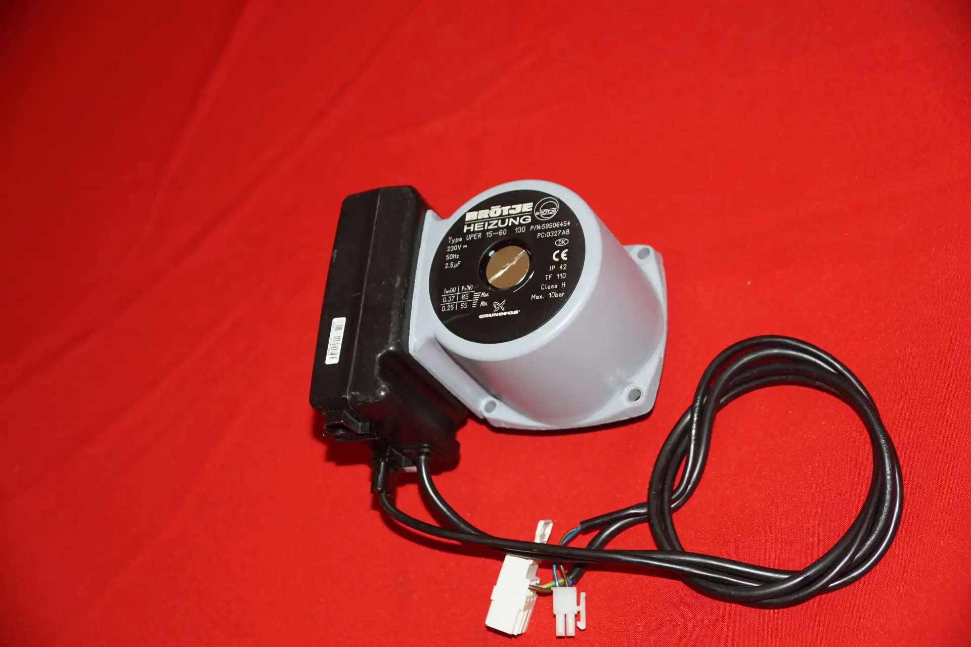 Grundfos UPER 15 – 60 130/180  Heizungspumpe