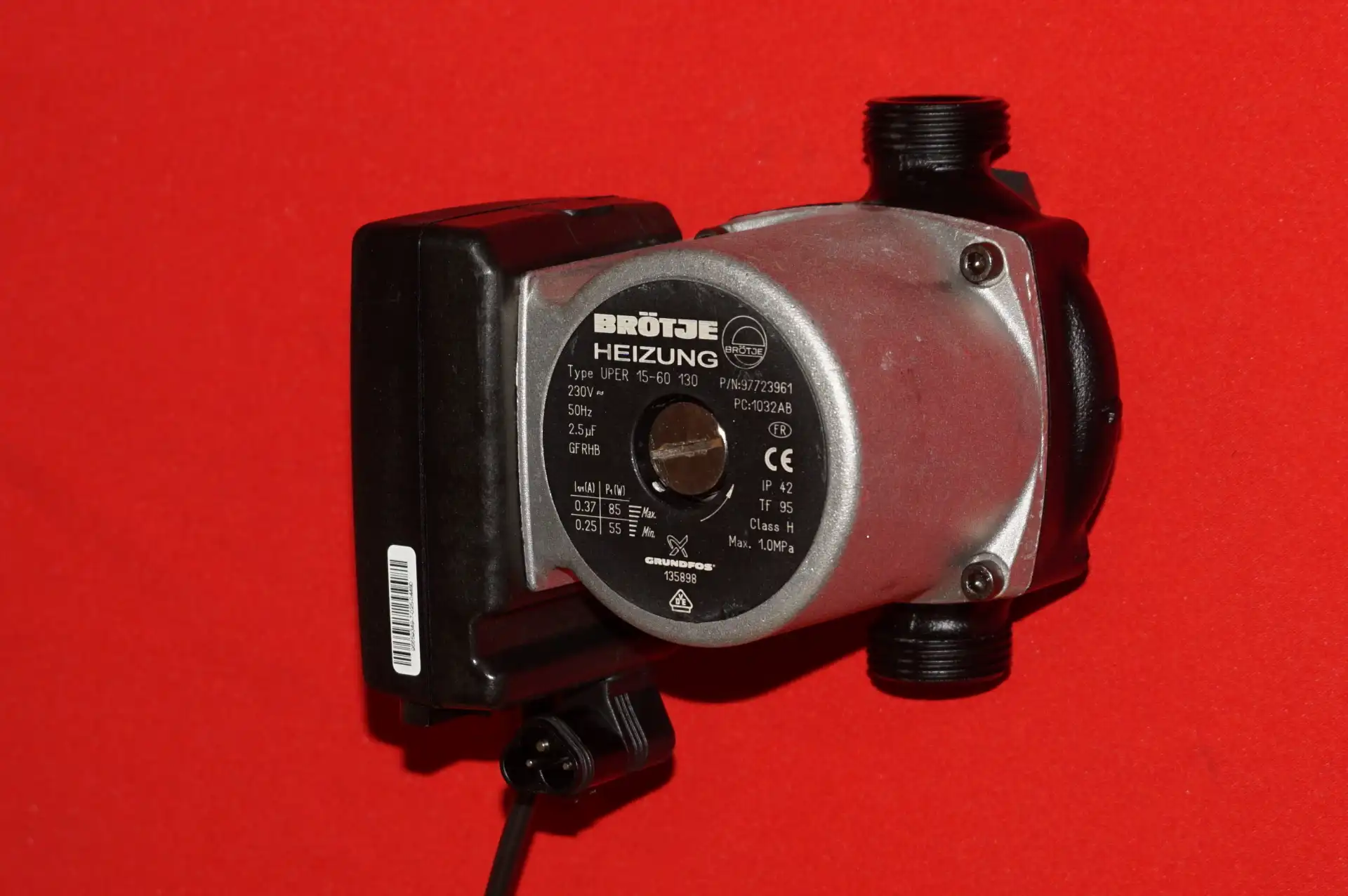 Grundfos UPER 15 – 60 130/180  Heizungspumpe