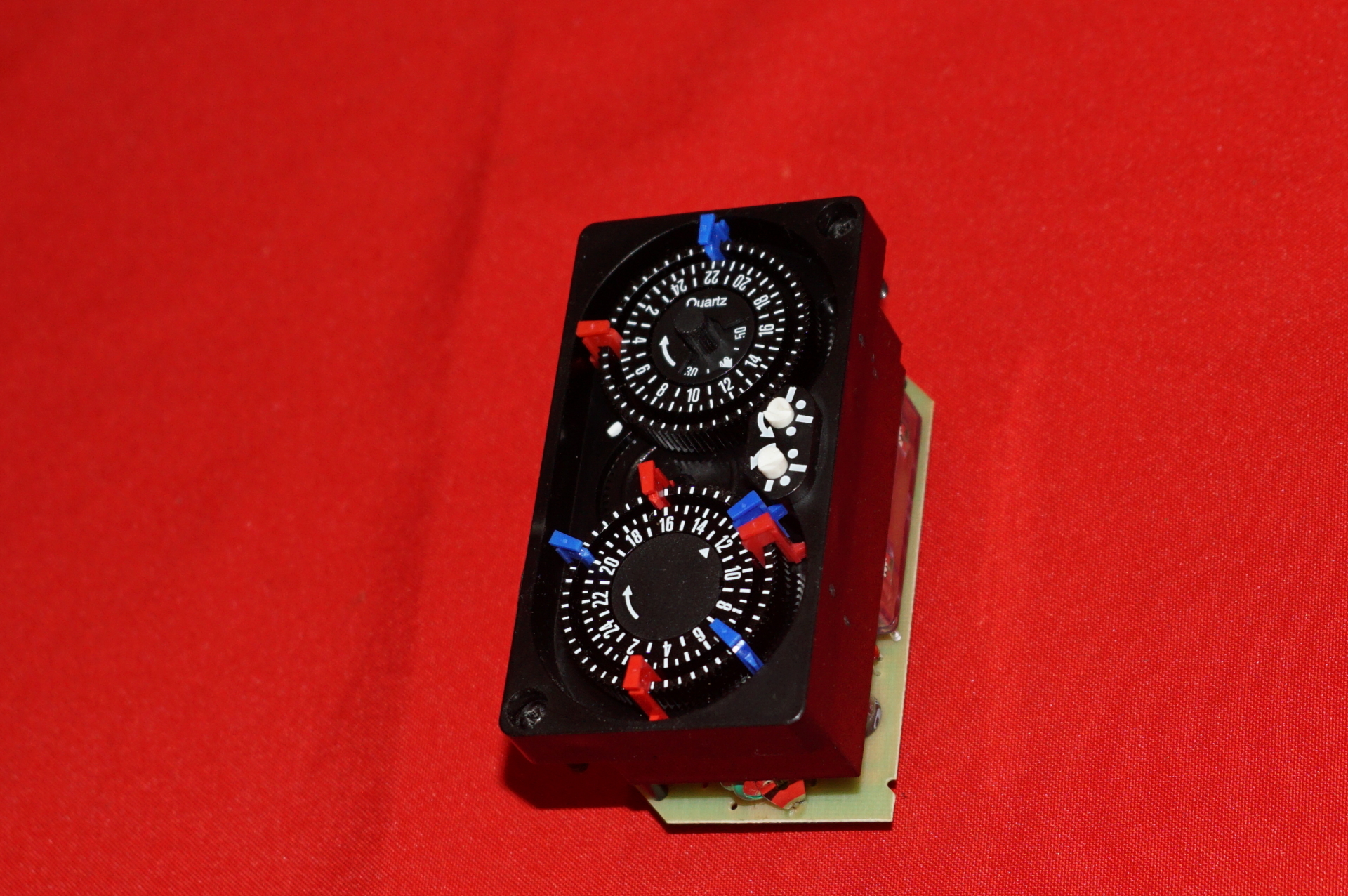 Theben / TEM Schaltuhr 902 für EBV - Regler Serie EB - WNP und Beta