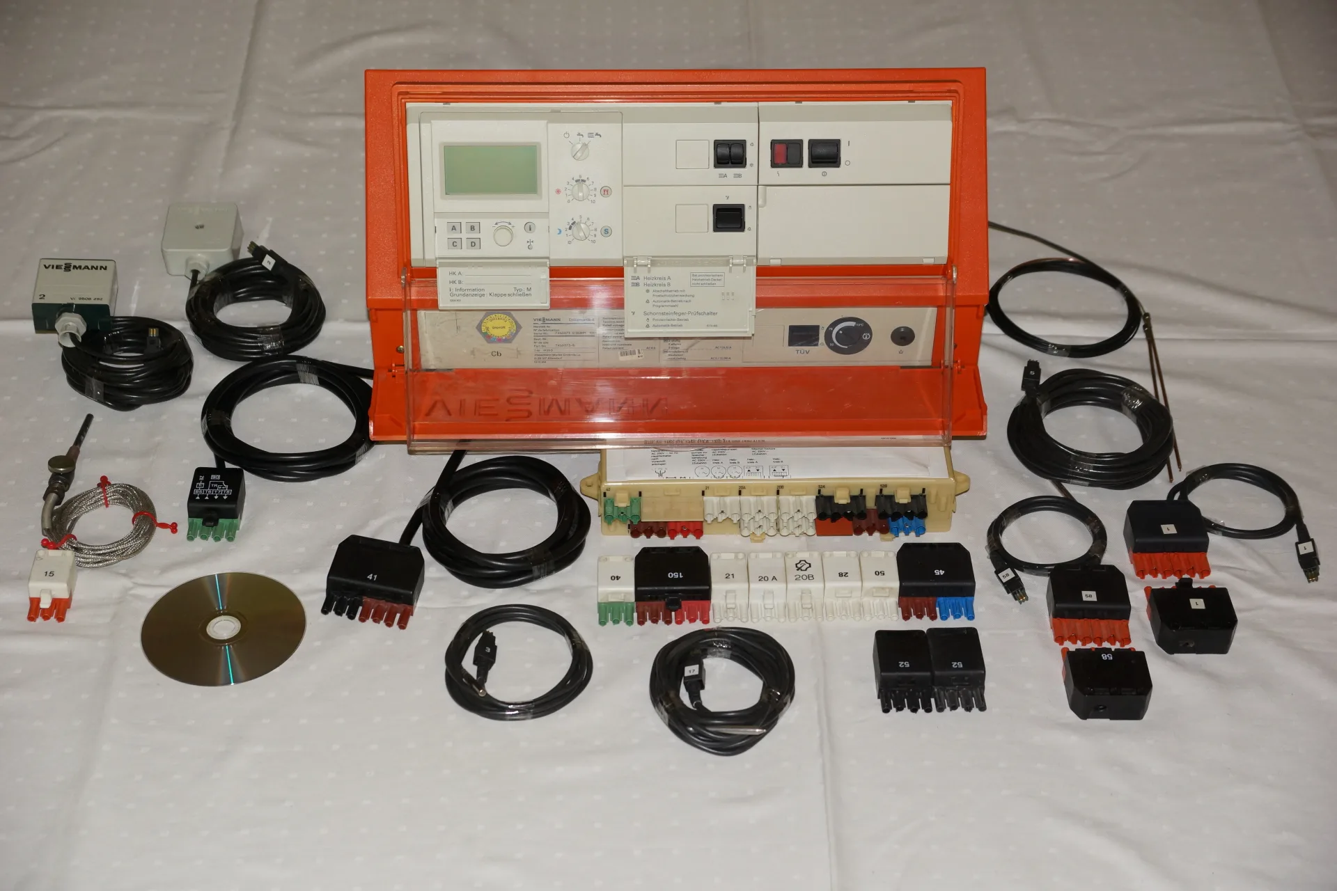 Viessmann Dekamatik E 7450373 - B, Kesselregelung, Kesselsteuerung, Heizungsregelung, Heizungssteuerung, Regelung, Steuerung, Mischerregelung