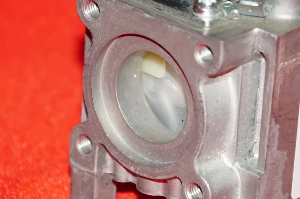 Honeywell Gaskombiregler VR4601A Neuwertiger Zustand – Bild 7