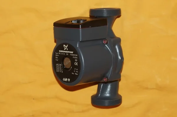Grundfos UPS 32 - 40 Heizkreispumpe – Bild 2
