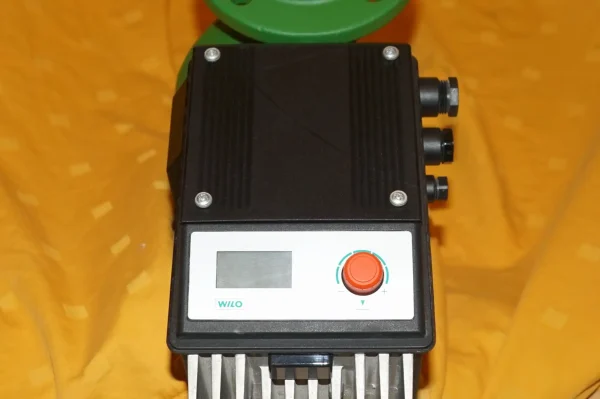 Wilo TOP E50/1-7 Heizkreispumpe ohne Sockel – Bild 8