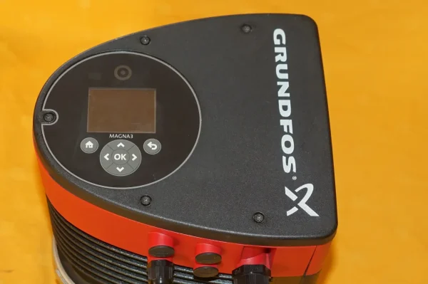 Grundfos Magna 3 50-60 F Heizungspumpe UNBENUTZT – Bild 7