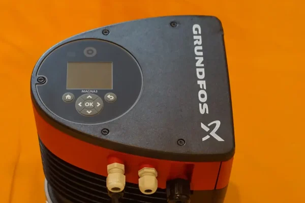 Grundfos Magna 3 40-120 F Heizungspumpe UNBENUTZT – Bild 5