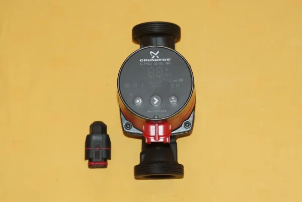 Grundfos Alpha 2  32-60  180 Heizungspumpe – Bild 3