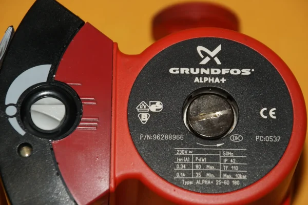 Grundfos Alpha + 25-60  180 E - Heizungspumpe – Bild 6