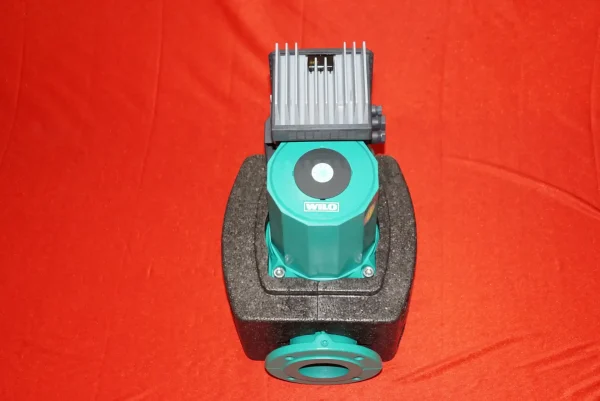 Wilo TOP E65/1-10 Heizkreispumpe UNBENUTZTER NEUZUSTAND – Bild 3