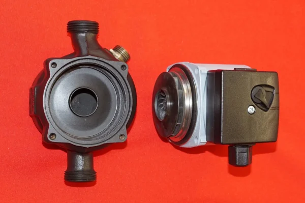 Grundfos UPS 15 - 35/50 JULA Heizungspumpe WIE NEU – Bild 9