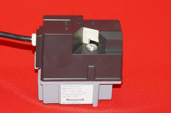 Honeywell Gaskombiregler VR4705A UNBENUTZT – Bild 2