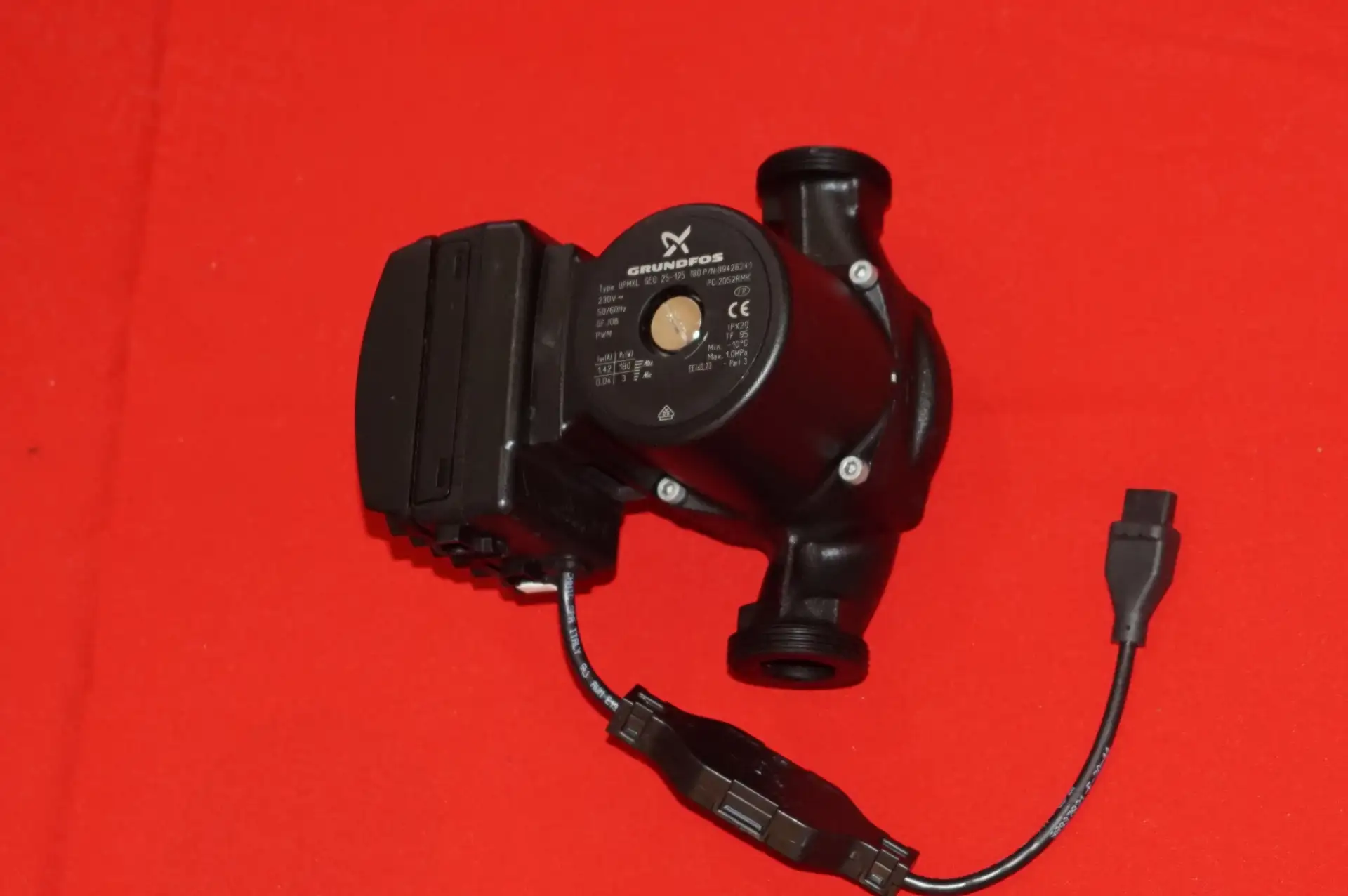 Grundfos UPMXL GEO 25 – 125 180  Hocheffizienzpumpe UNBENUTZT